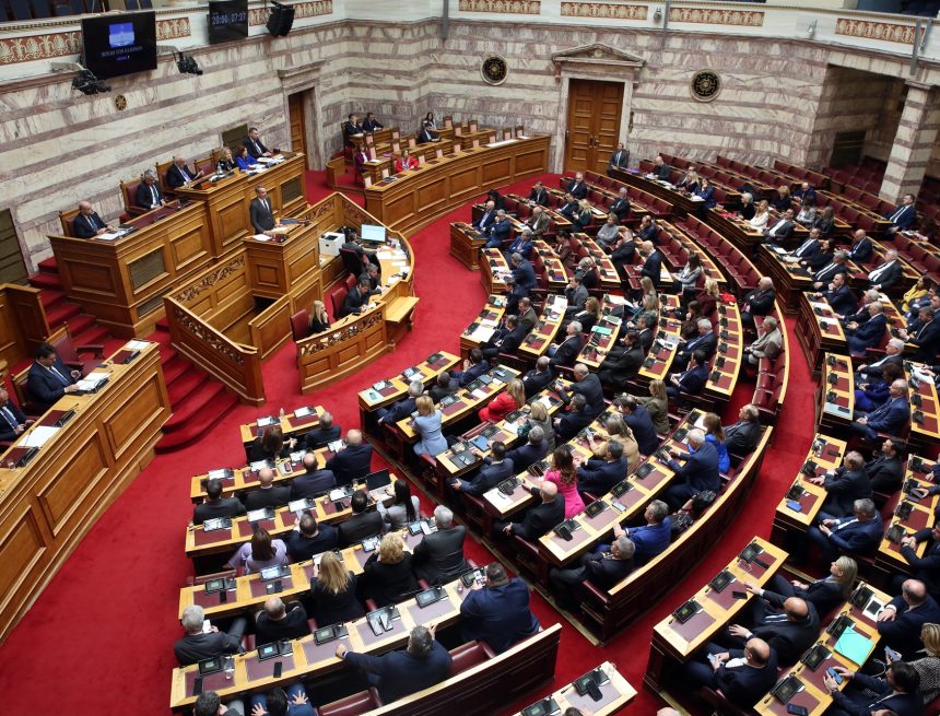 Πού θα βρεθούν λεφτά και τι άλλα μέτρα μπορεί να απαιτηθούν, αν η κρίση παραταθεί ή ενταθεί