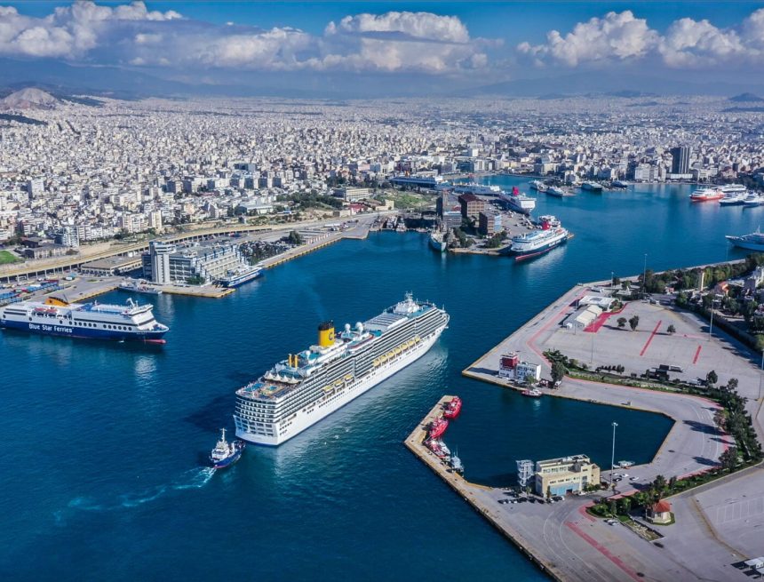Ο Οργανισμός Λιμένος Πειραιώς (ΟΛΠ) επέδειξε μια αξιοσημείωτη πορεία το 2025, καταγράφοντας